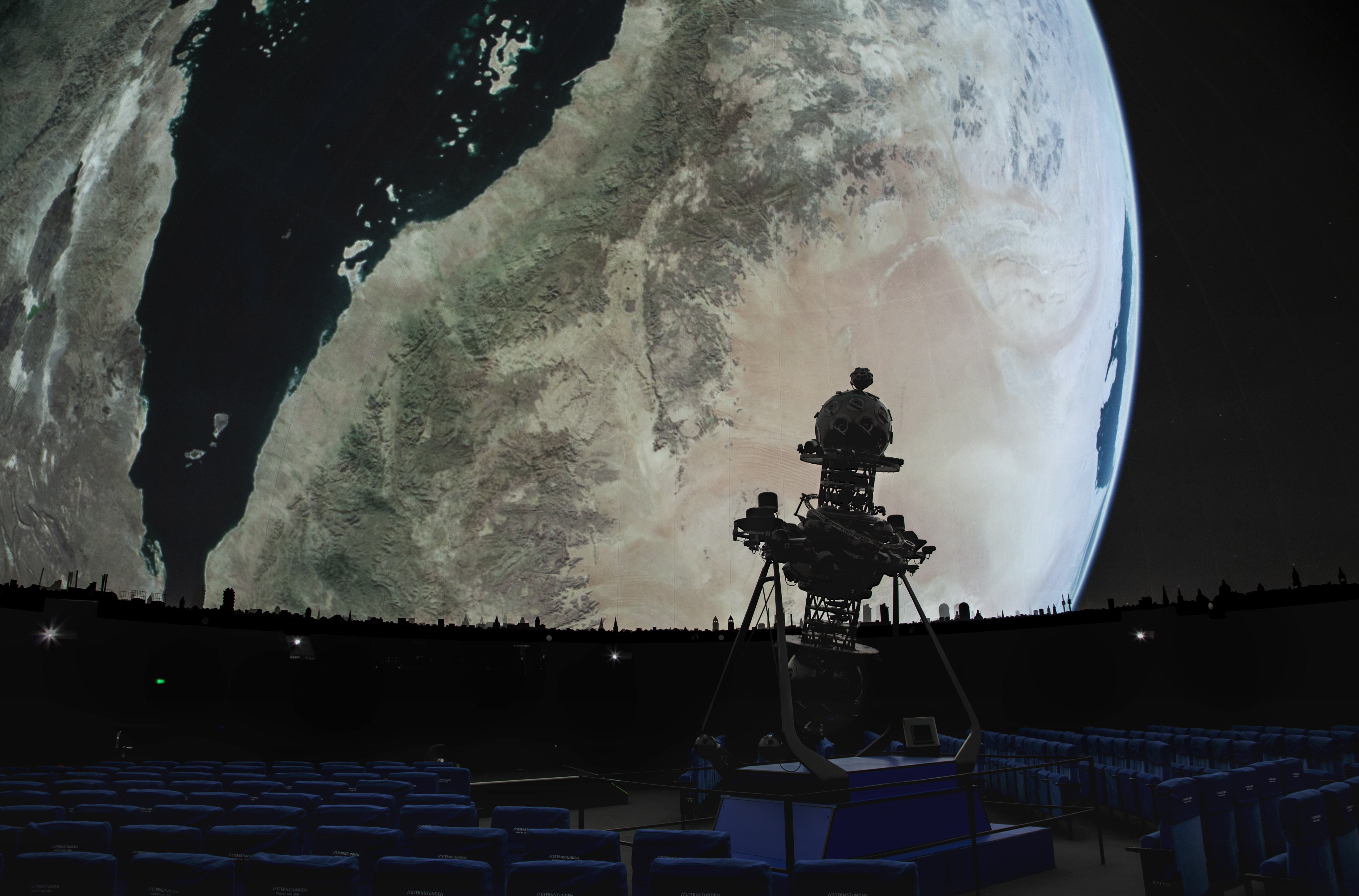 Planetariumssaal im Planetarium am Insulaner